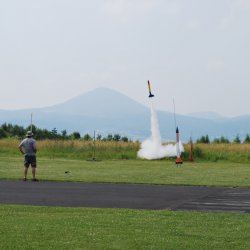 (41) MPavlansky a Tana - start 